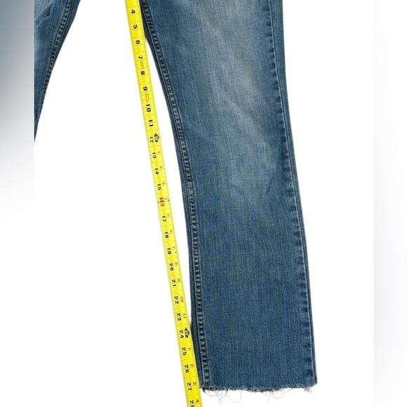 Levi’s Classic Blue Women's Jeans Size Guess: 26 - Picture 5 of 9